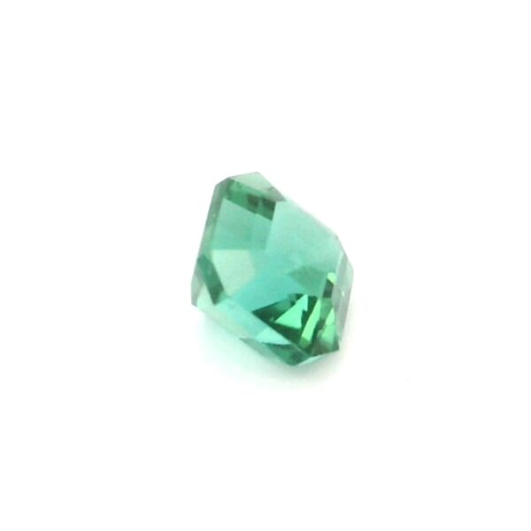 0.98 ct, Green, Tourmaline, Emerald cut - Image 2