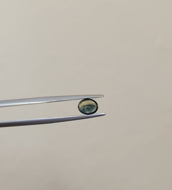 1.09 ct, Blue Green, Sapphire, Oval - Image 2