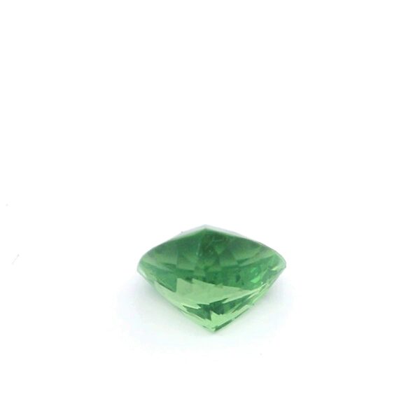 4.93 ct, Green, Tsavorite, Trillion - Image 3