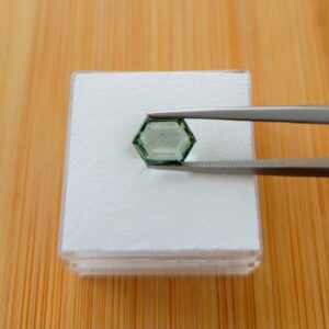 1.82 ct, Green, Montana Sapphire, Hexagon