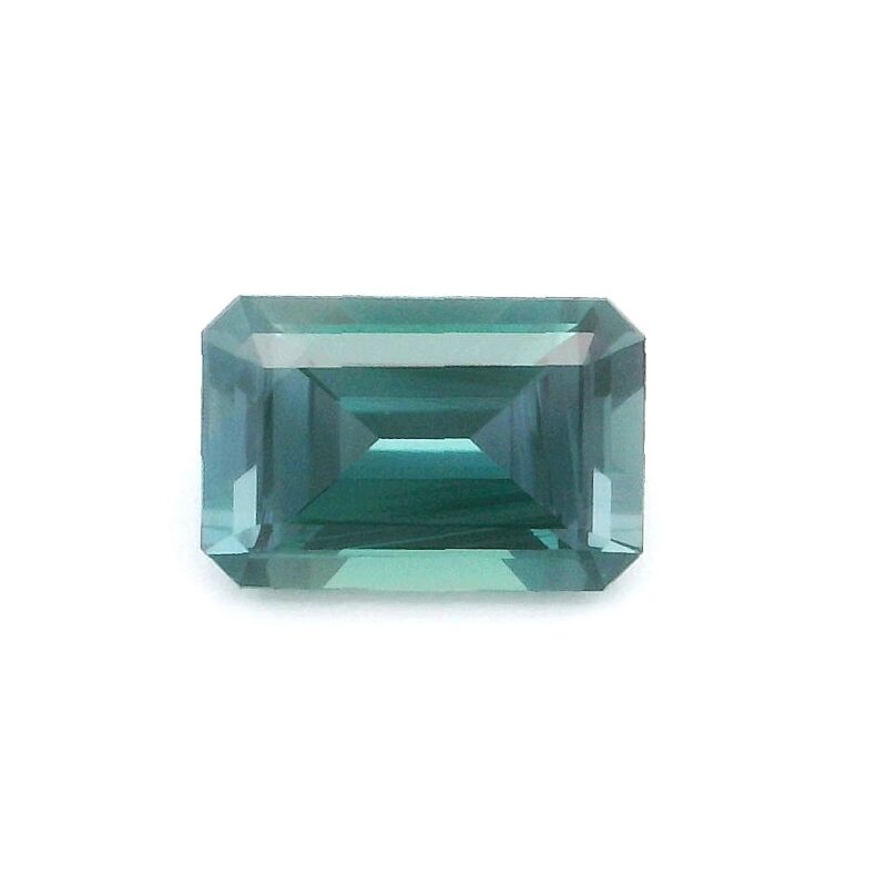 Alexandrite, color change, Emerald cut, 1.35 ct