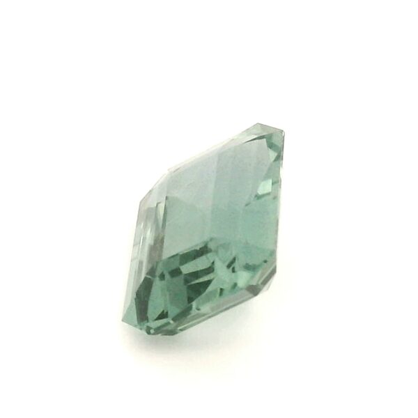 2.24 ct, Blue Green, Sapphire, Emerald cut - Image 4