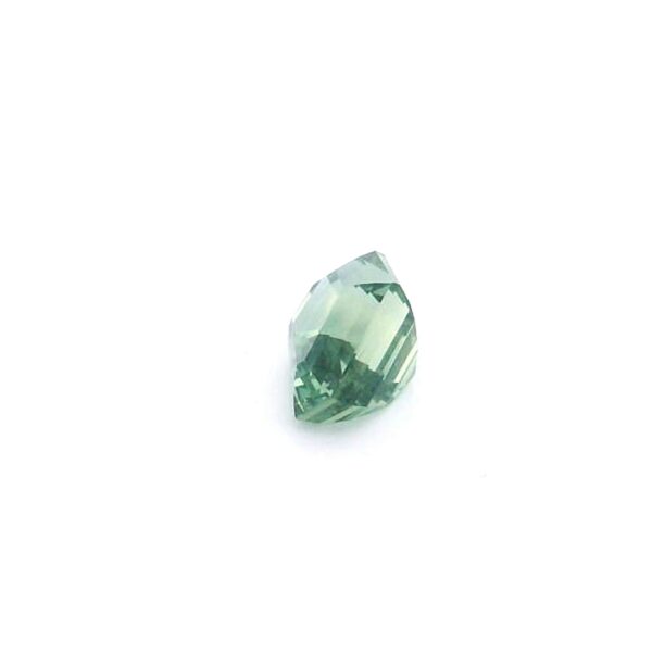 1.43 ct, Blue Green, Sapphire, Designer Cut - Image 4