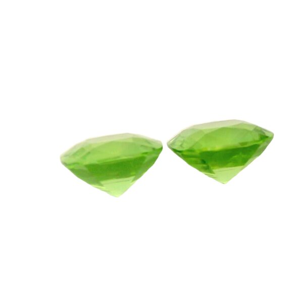 6.24 ct, Green, Peridot, Cushion - Image 2