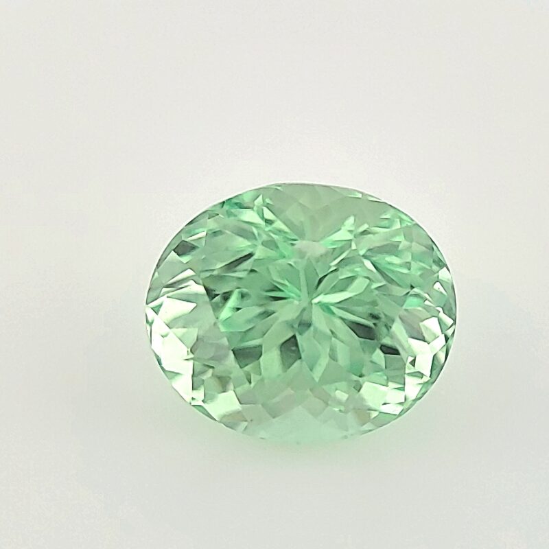 Garnet, Green, Oval, 3.03 ct