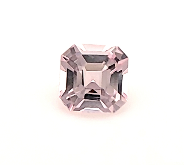 2.76 ct, Pink, Spinel, Emerald cut - Image 3