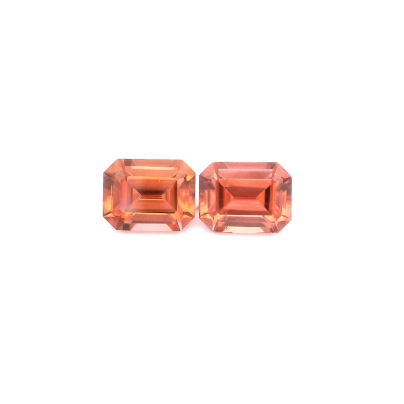 Zircon, Brown, Emerald cut, 7.45 ct